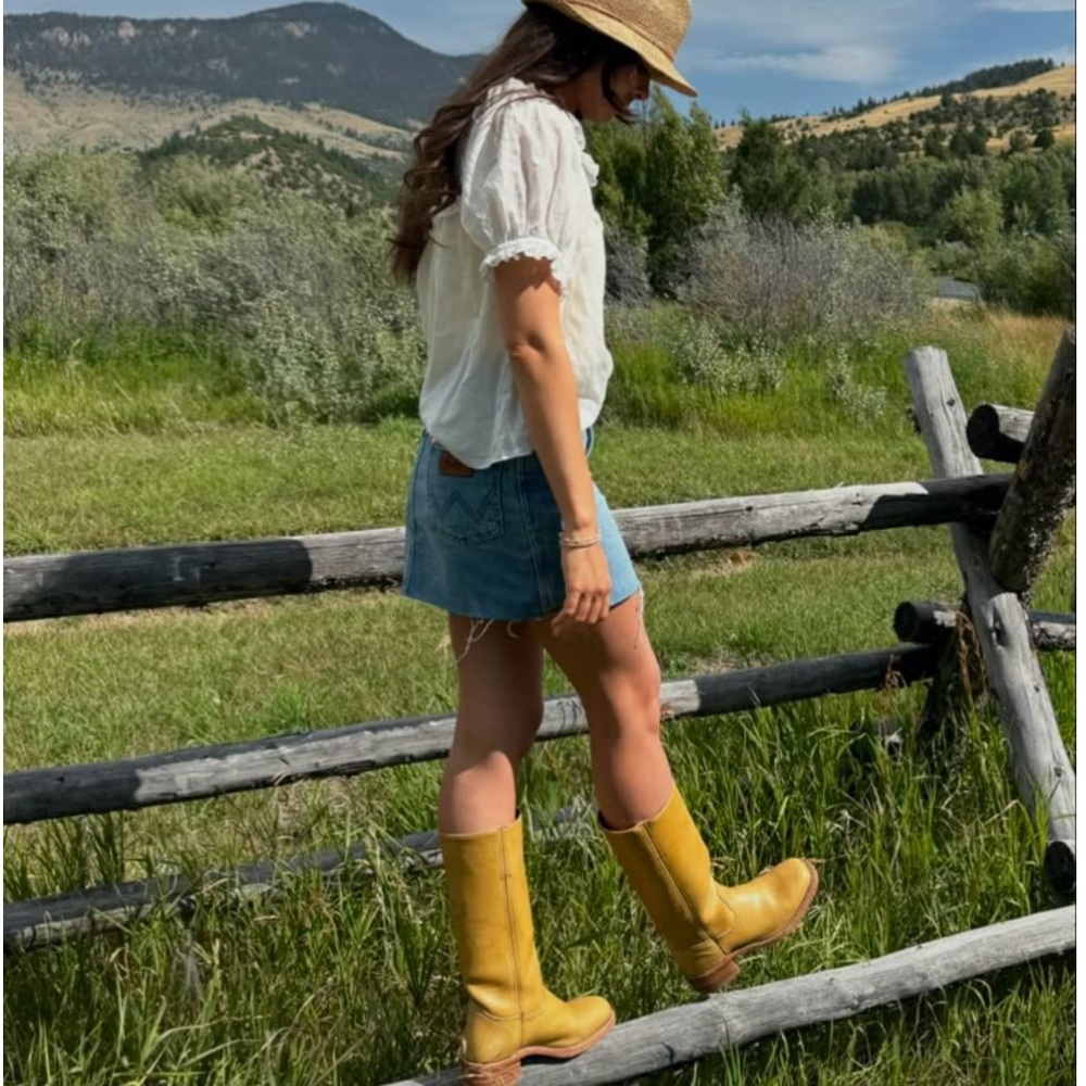 VINTAGE FRYE CAMPUS BOOTS! - Picture 2 of 9